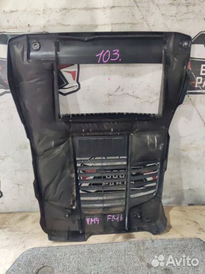 Крышка на двигатель декоративная Subaru Levorg VM4