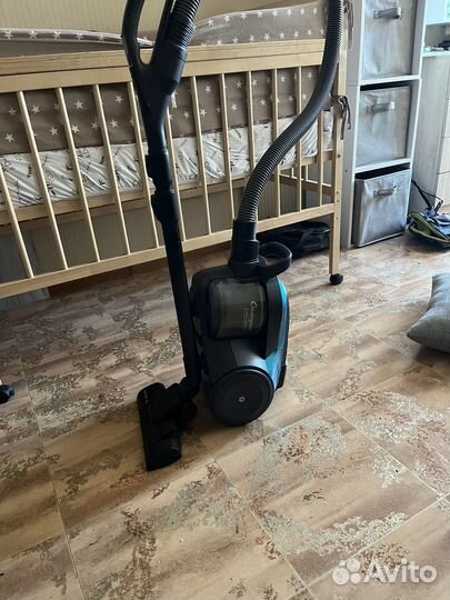 Пылесос Polaris PVC-0750