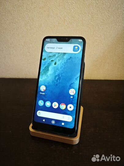 Xiaomi Mi A2 Lite Android One, 3/32 ГБ
