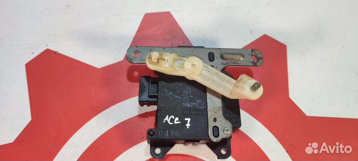 Моторчик заслонки отопителя Honda Accord 7