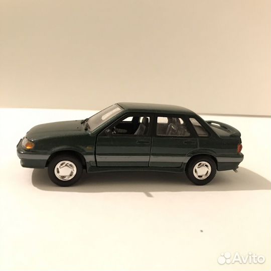 Модель LADA 2115 Ваз 2115 1:43 Autobahn