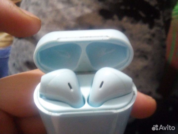 Беспроводные наушники