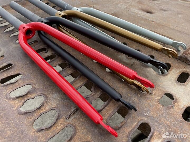 Вилка 28’’ на фикс стальная Octopus Steel