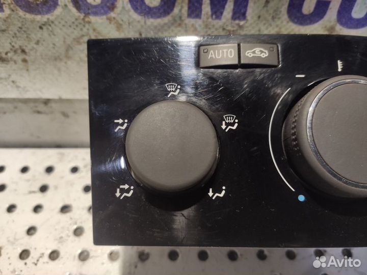 Блок управления печкой Opel Astra H