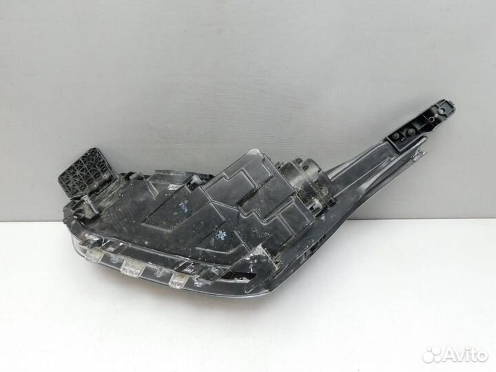 Фара правая Hyundai Creta