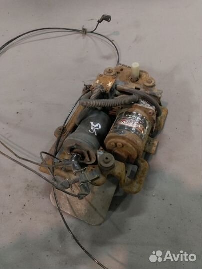 Компрессор пневмоподвески cadillac STS LH2