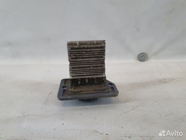 Резистор печки Hyundai Sonata 5 G4GC 2008