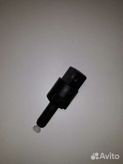 Датчик педали тормоза LADA 4*4 Urban/ нива 3d