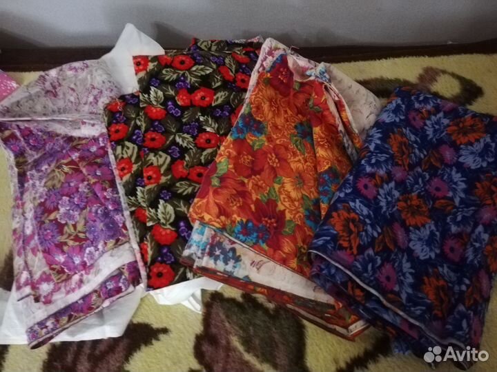 Продаются куски ткани