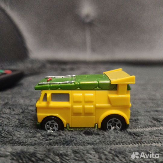 Hot wheels Party Wagon (черепашки ниндзя)