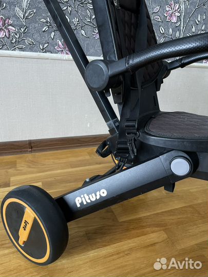 Трехколесный велосипед с родительской ручкой