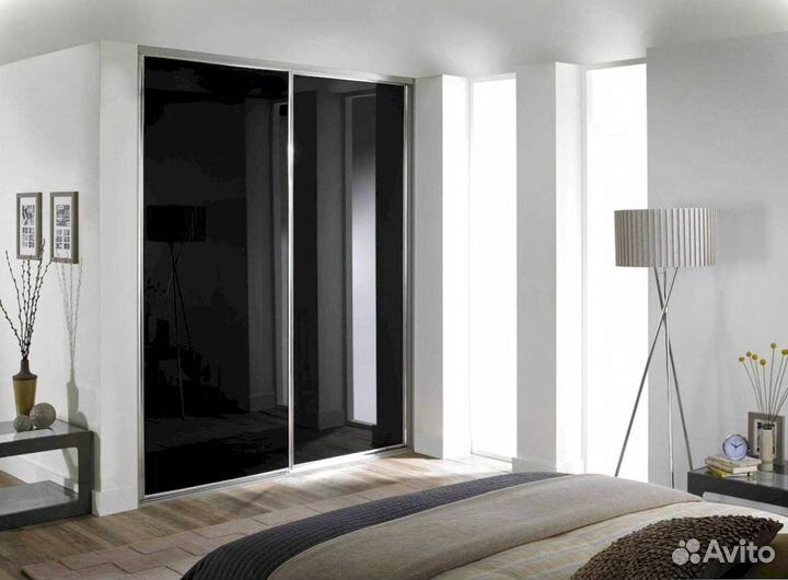 Стеклянная перегородка