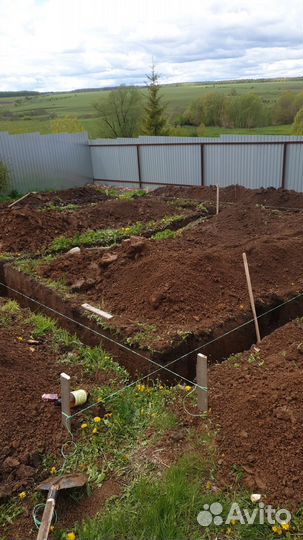 Бригада строителей