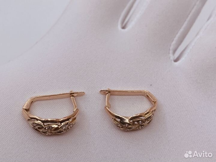 Пара серёг 585 пробы. Рассрочка