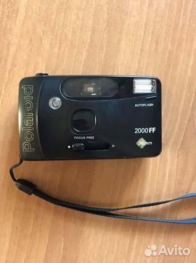 Плёночный фотоаппарат Polaroid