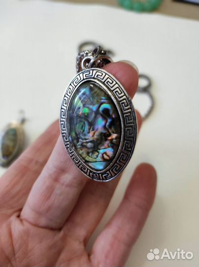 Комплект украшений с перламутром Гелиотис