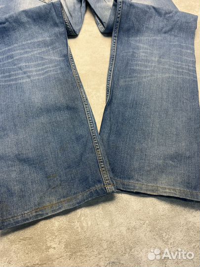 Джинсы Levis 504