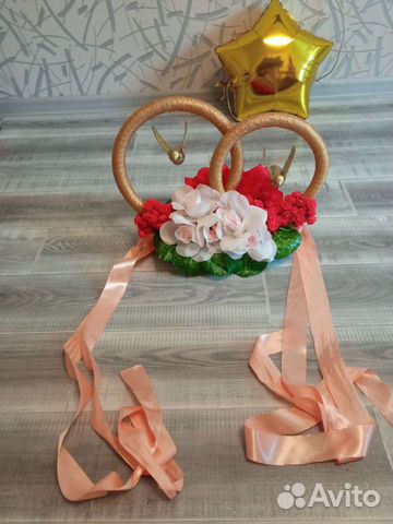 Свадебные кольца на автомобиль