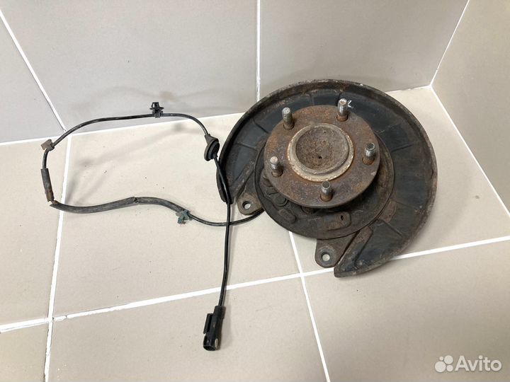 Щиток тормозной задний правый Mitsubishi Lancer 10