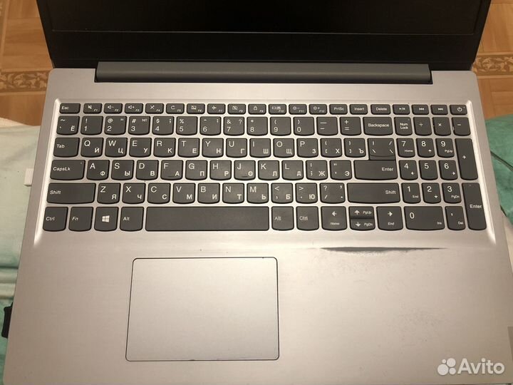 Ноутбук lenovo