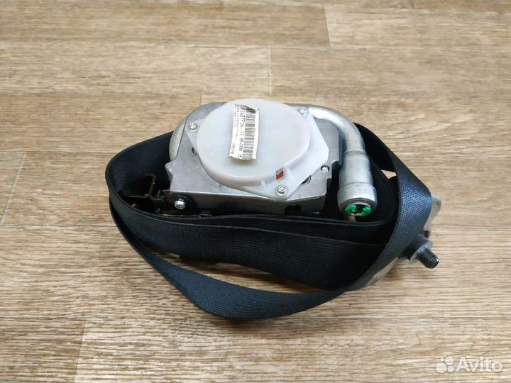 Ремень безопасности передний левый Nissan Note E11