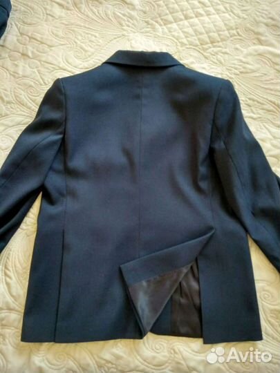 Школьный костюм