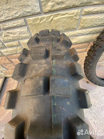 Покрышки bridgestone на мотоцикл 21/18 (комплект)