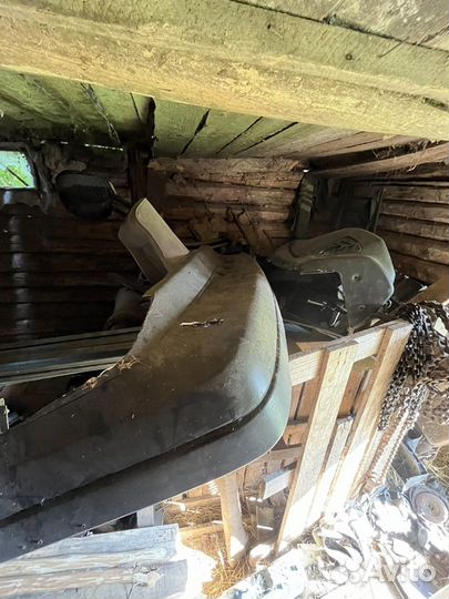 Дверь левая passat b3