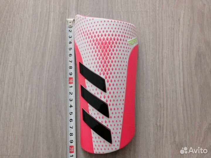 Щитки футбольные adidas