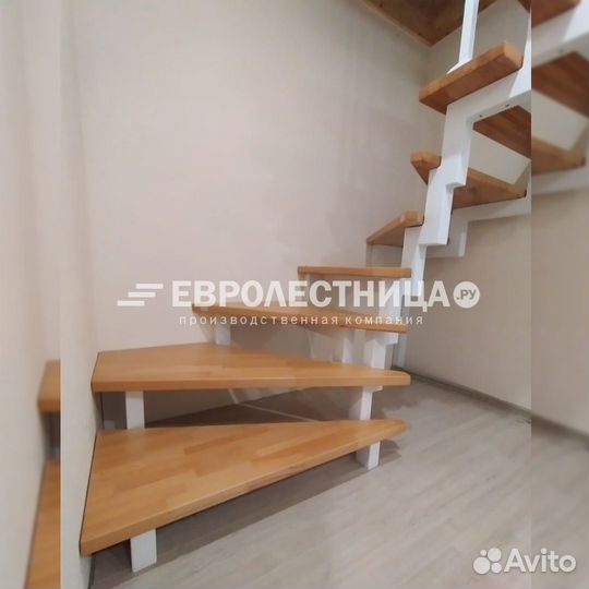 Лестница на металлокаркасе