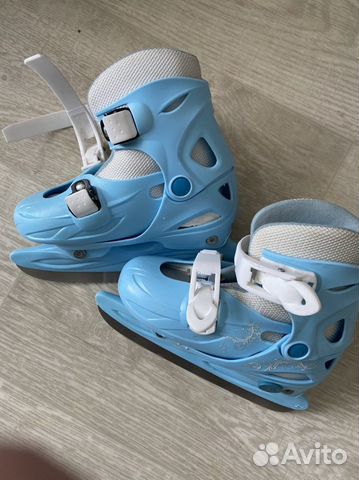 Коньки хоккейные