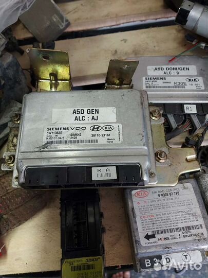 Блок управления двигателем Киа рио 1