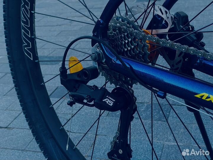 Горный скоростной полуфэтбайк 29х3.0