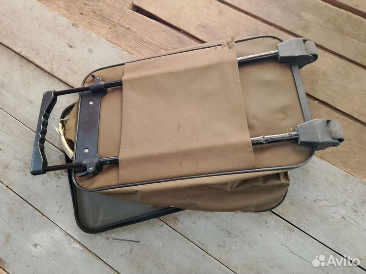 Чемодан дорожный на колесах бу