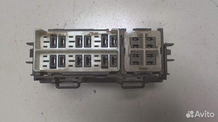 Блок реле Jeep Patriot 2010, 2012