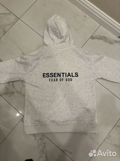 Essentials Fear of god