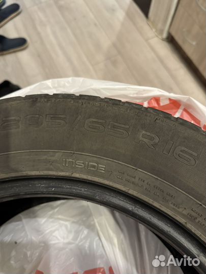 Nokian Tyres Hakka Blue 2 205/65 R16