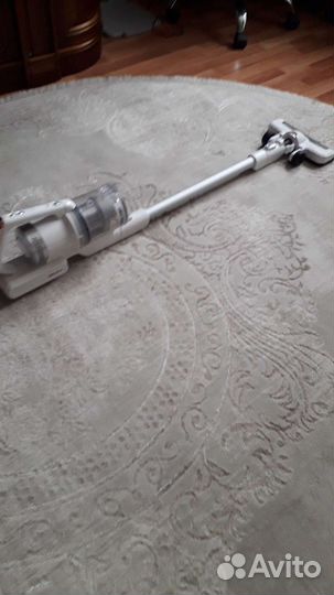 Пылесос Midea