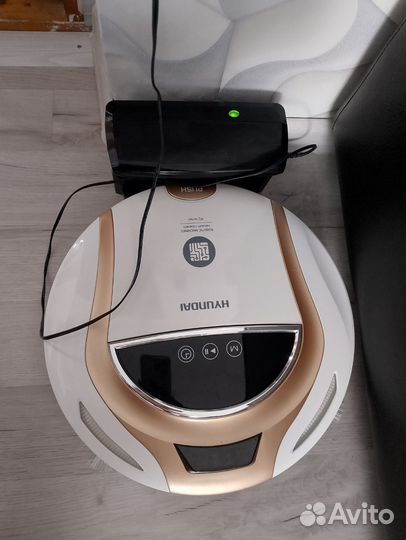 Робот пылесос