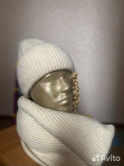 Комплект шапка и снуд женский