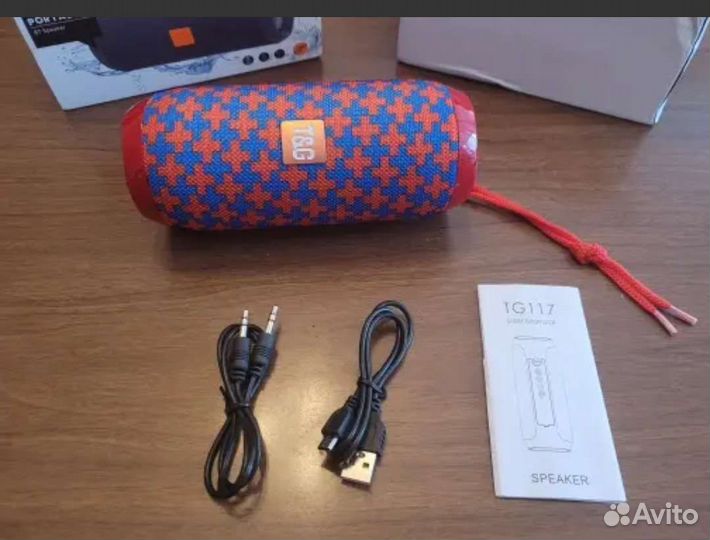 Беспроводная блютуз колонка