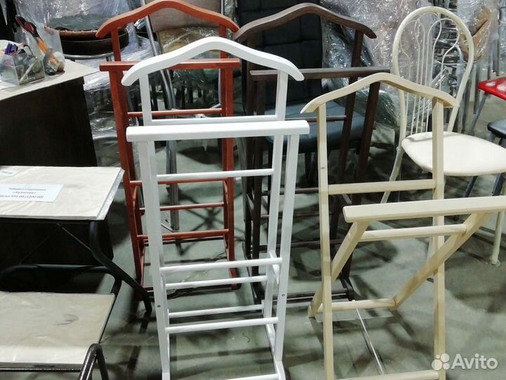 Вешалка костюмная