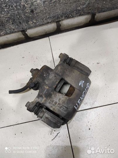 Суппорт передний правый Daewoo Nexia n150