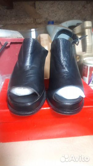 Босоножки женские произв.Италия