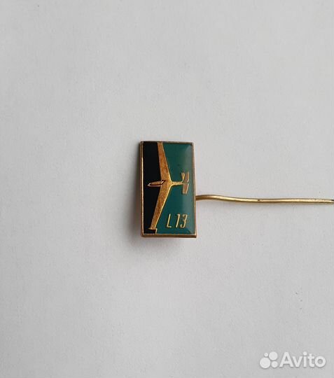 Значок / знак / заколка / планер Бланик L-13 Чехия