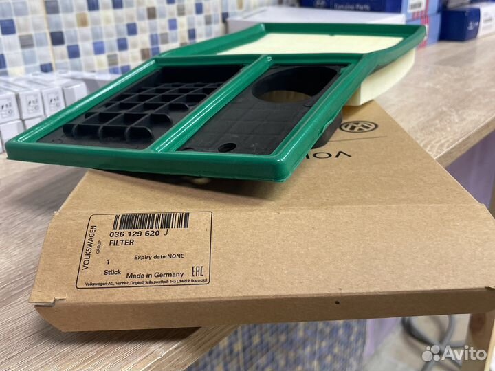 Фильтр воздушный оригинал VAG 036129620J