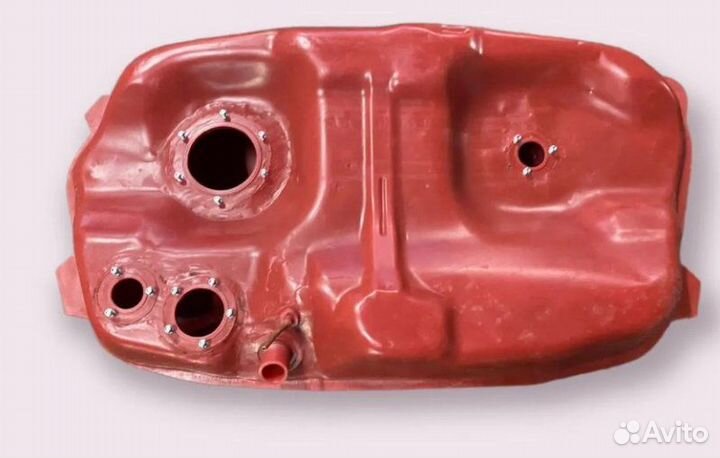 Бак бензобак Mitsubishi Endeavor 1