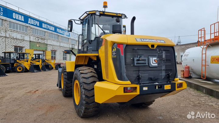 Фронтальный погрузчик LiuGong CLG842H, 2023