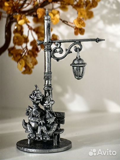 Драконы под фонарем подарок сувенир