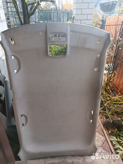 Обшивка потолка Skoda Fabia 2